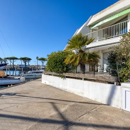 Marina Port Camargue 勒格罗-迪鲁瓦