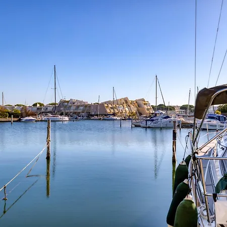 Marina Port Camargue 公寓 *